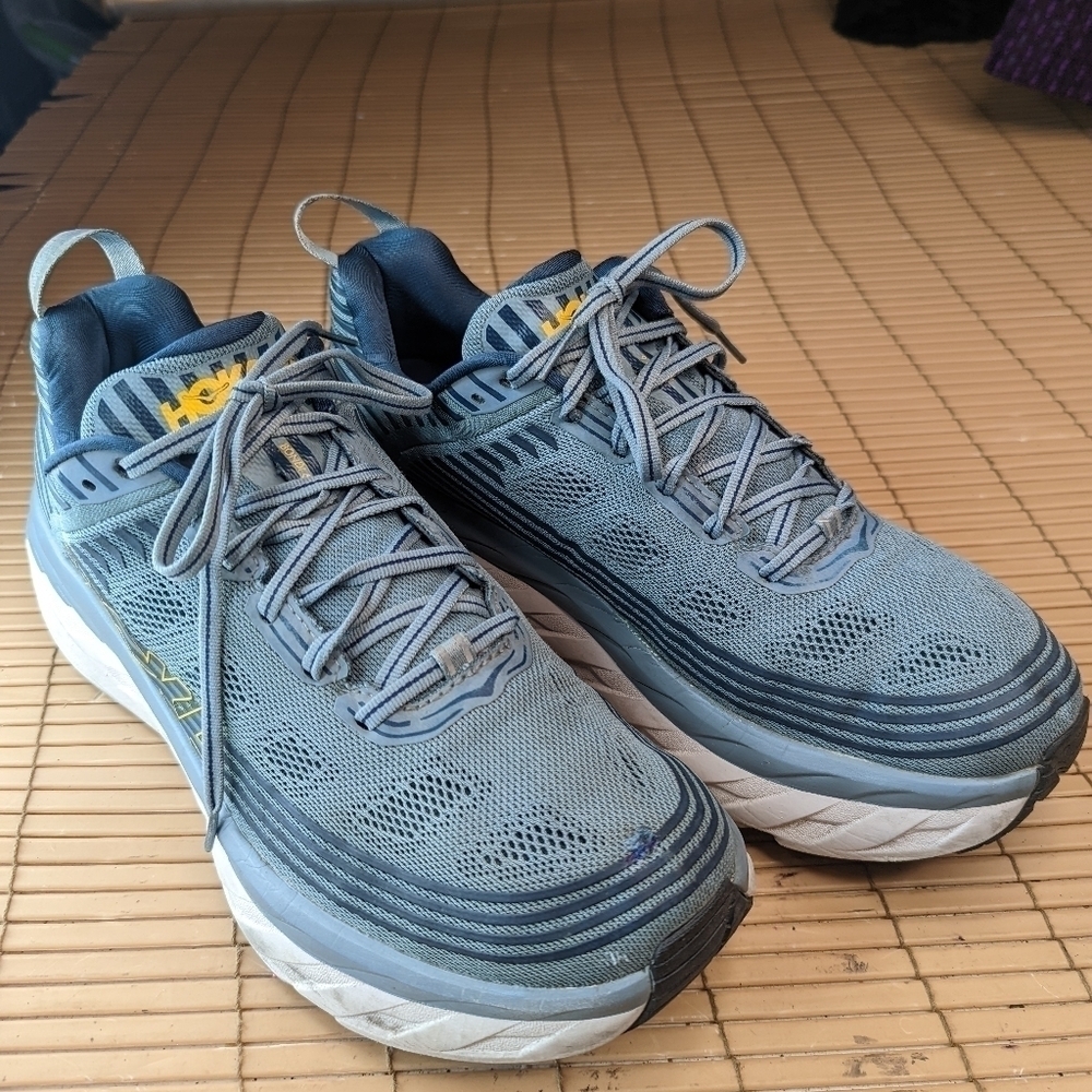Hoka One One Bondi 6 men's sz 11 blue running shoes